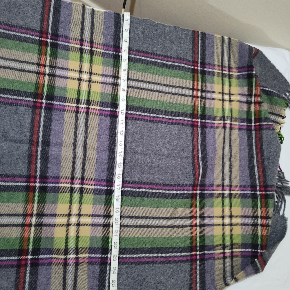 Bronte scarf/wrap - Picture 3 of 6